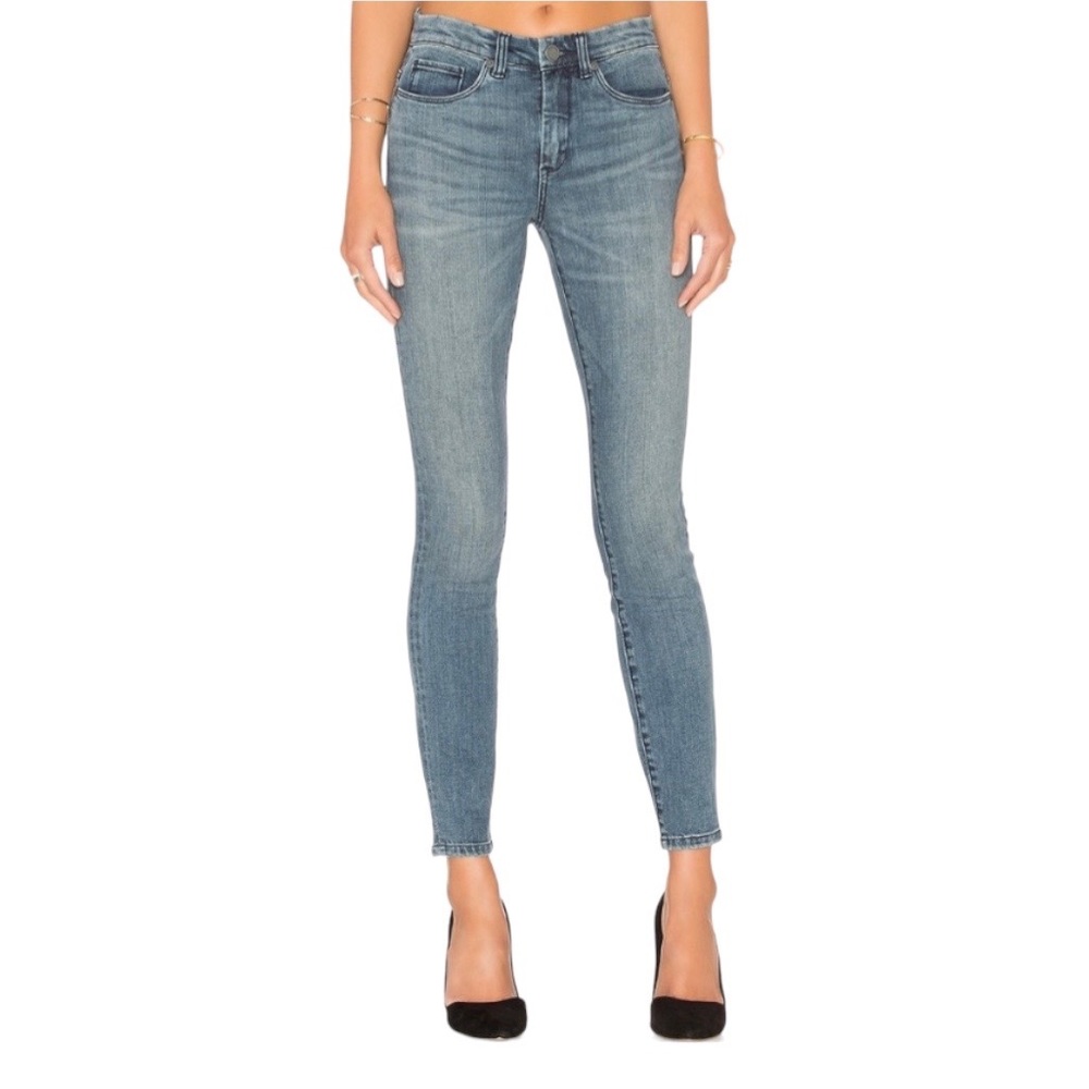 Blank NYC Women's Light Blue Skinny Jeans
